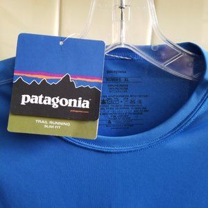 Patagonia Women’s Crew Neck Fore Runner Shirt Blue Short Sleeve